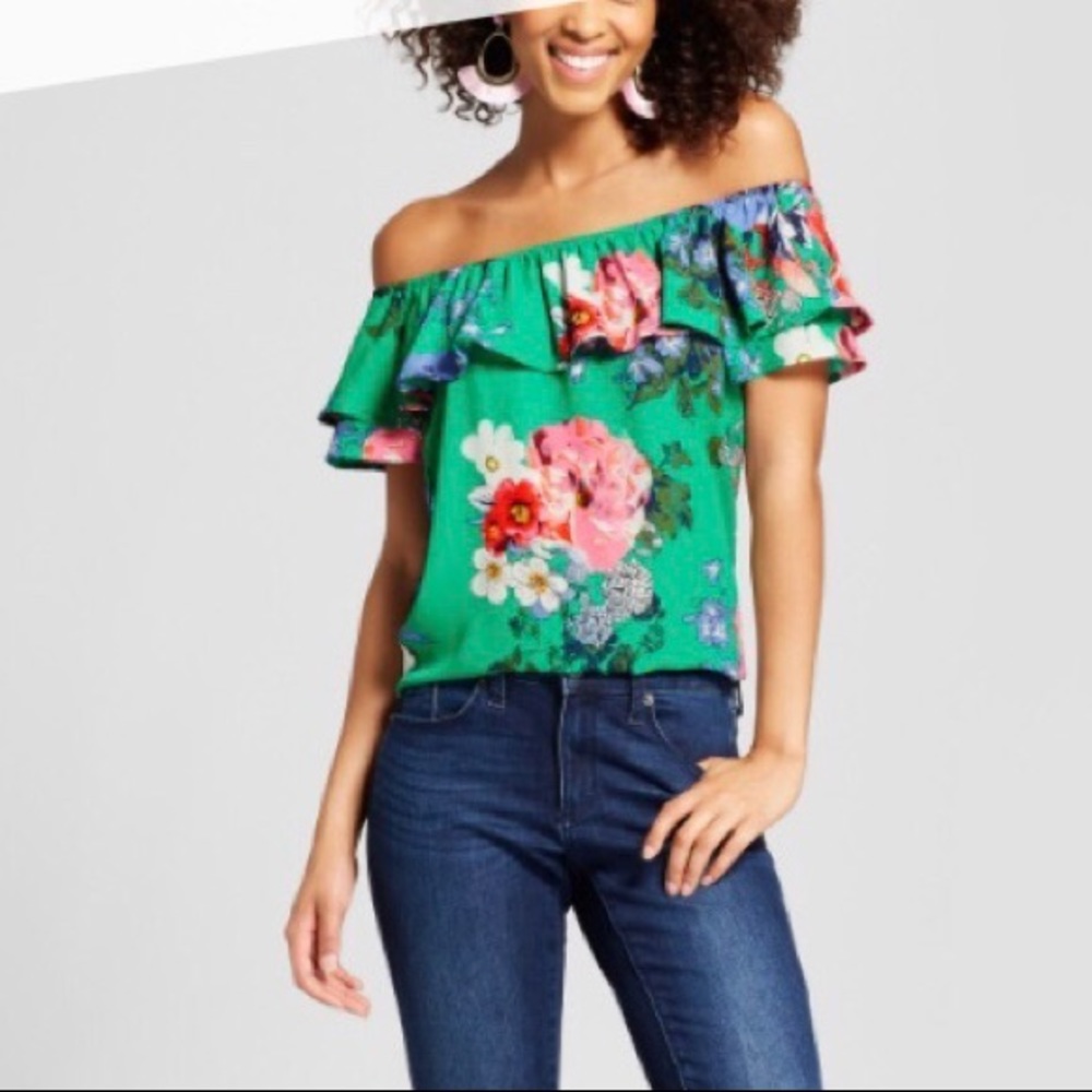 Summer off the Shoulder Top